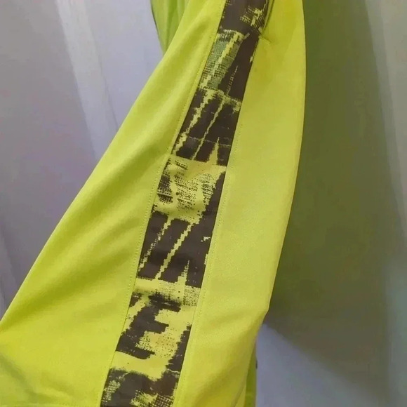 NIKE boys DRI-fit trophy printed training shorts - Picture 9 of 10